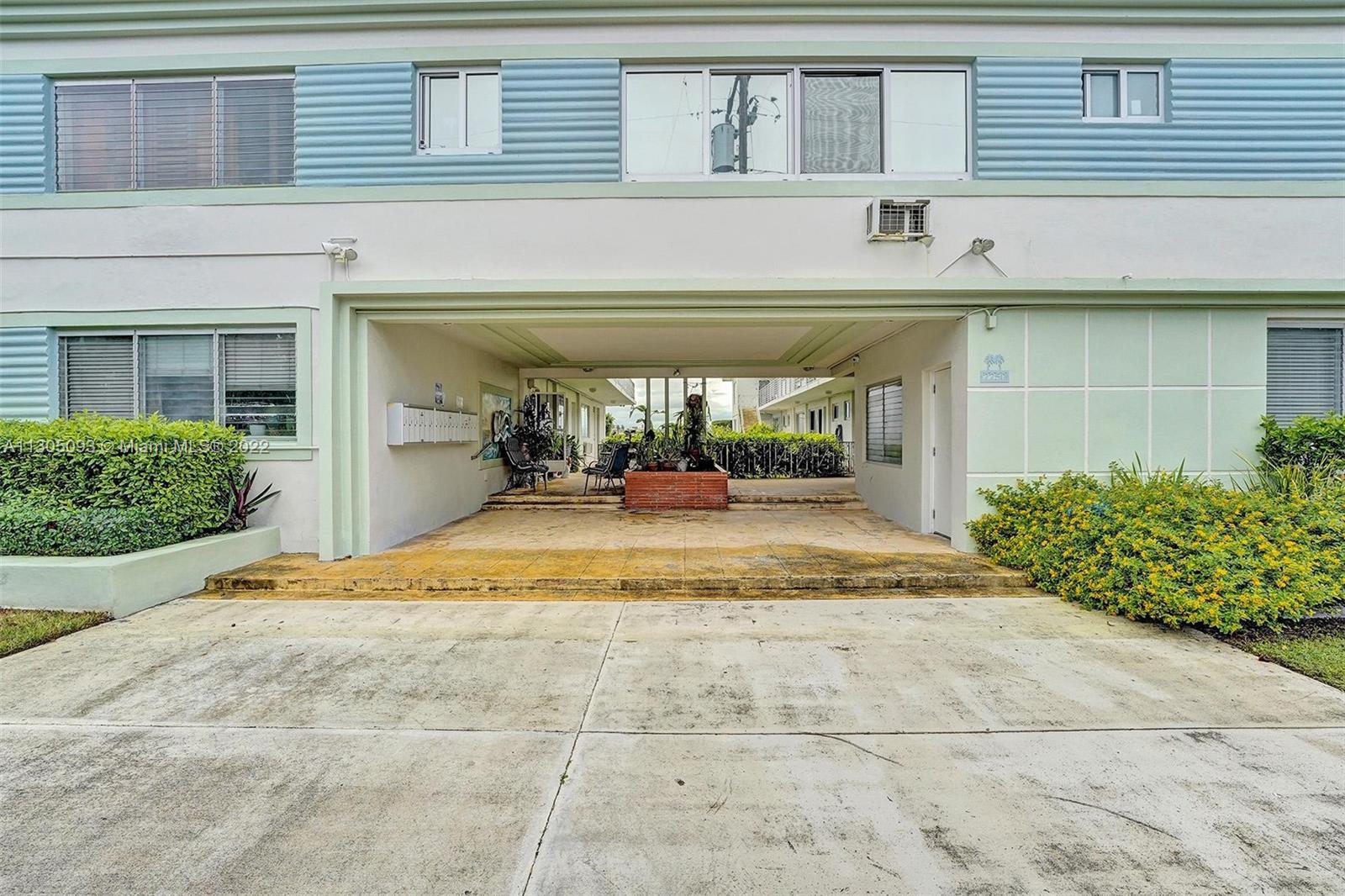 2250 Bay Dr Unit: 14