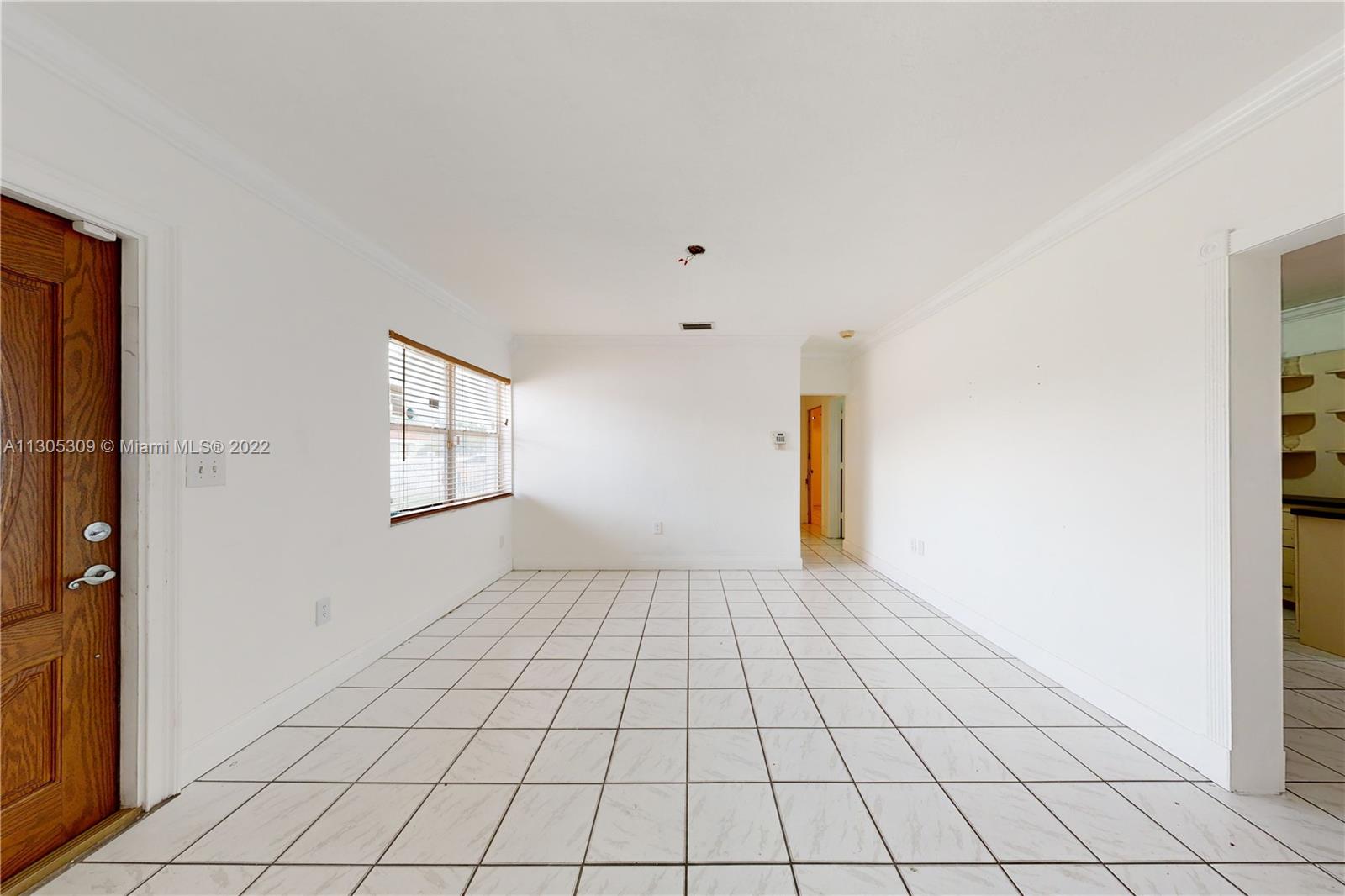 854 NW 30th Pl
