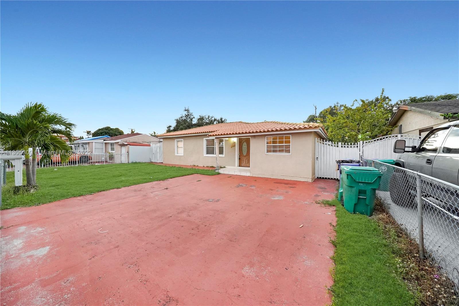 854 NW 30th Pl