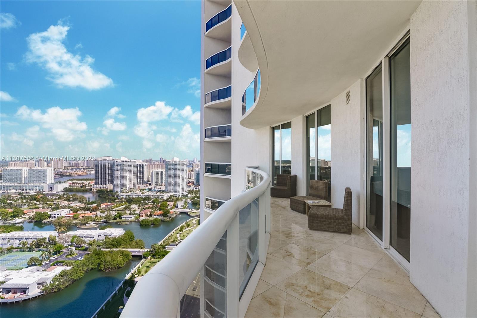 15901 Collins Ave Unit: 2805
