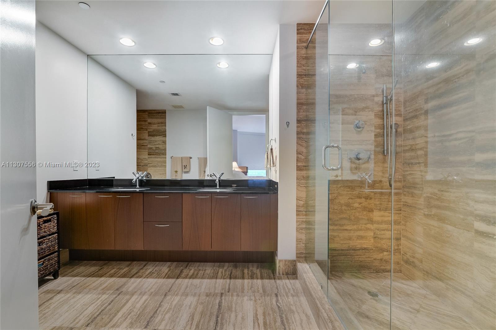 15901 Collins Ave Unit: 2805