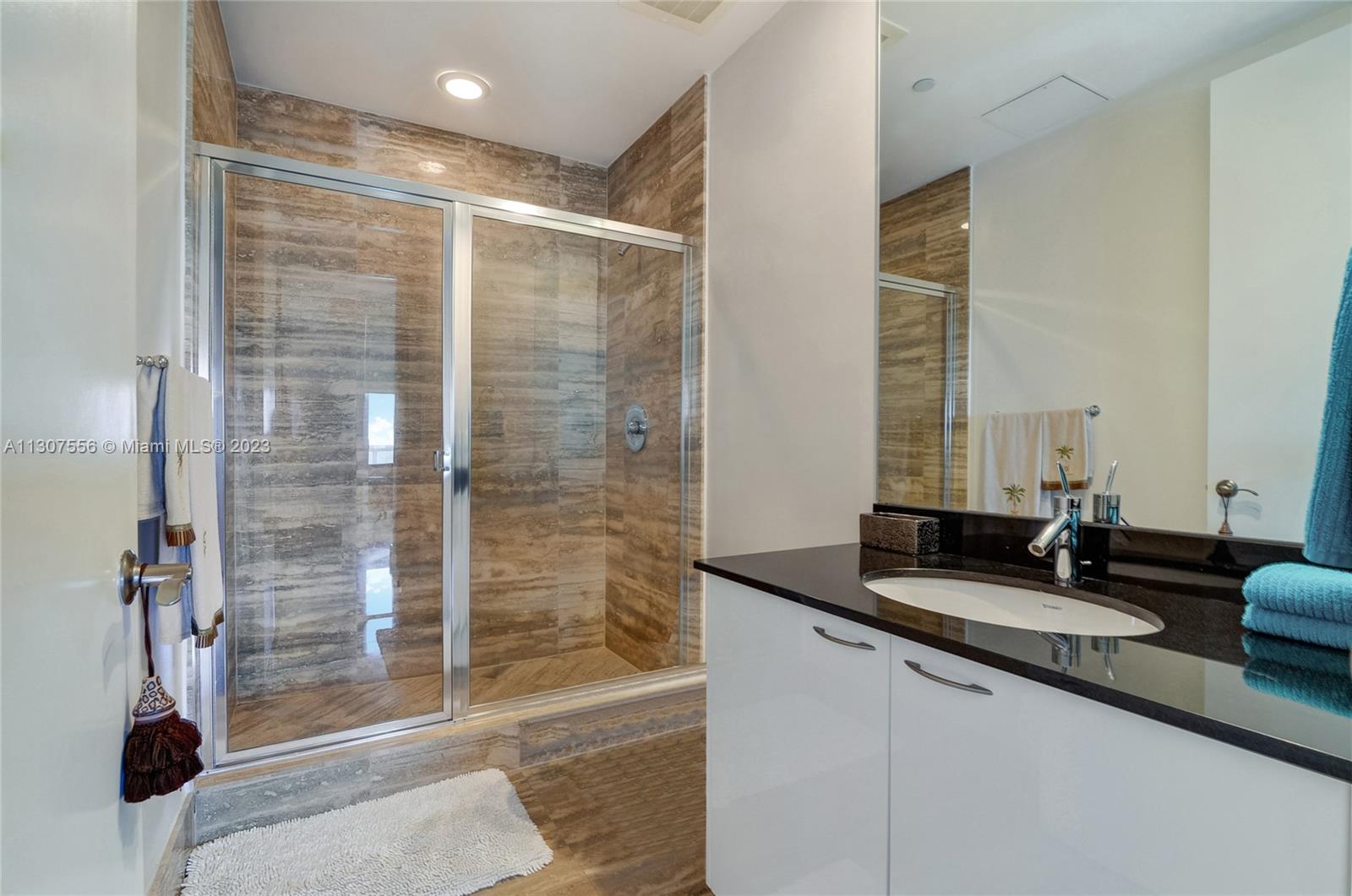 15901 Collins Ave Unit: 2805