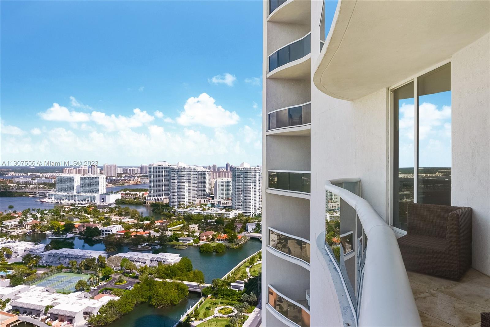 15901 Collins Ave Unit: 2805