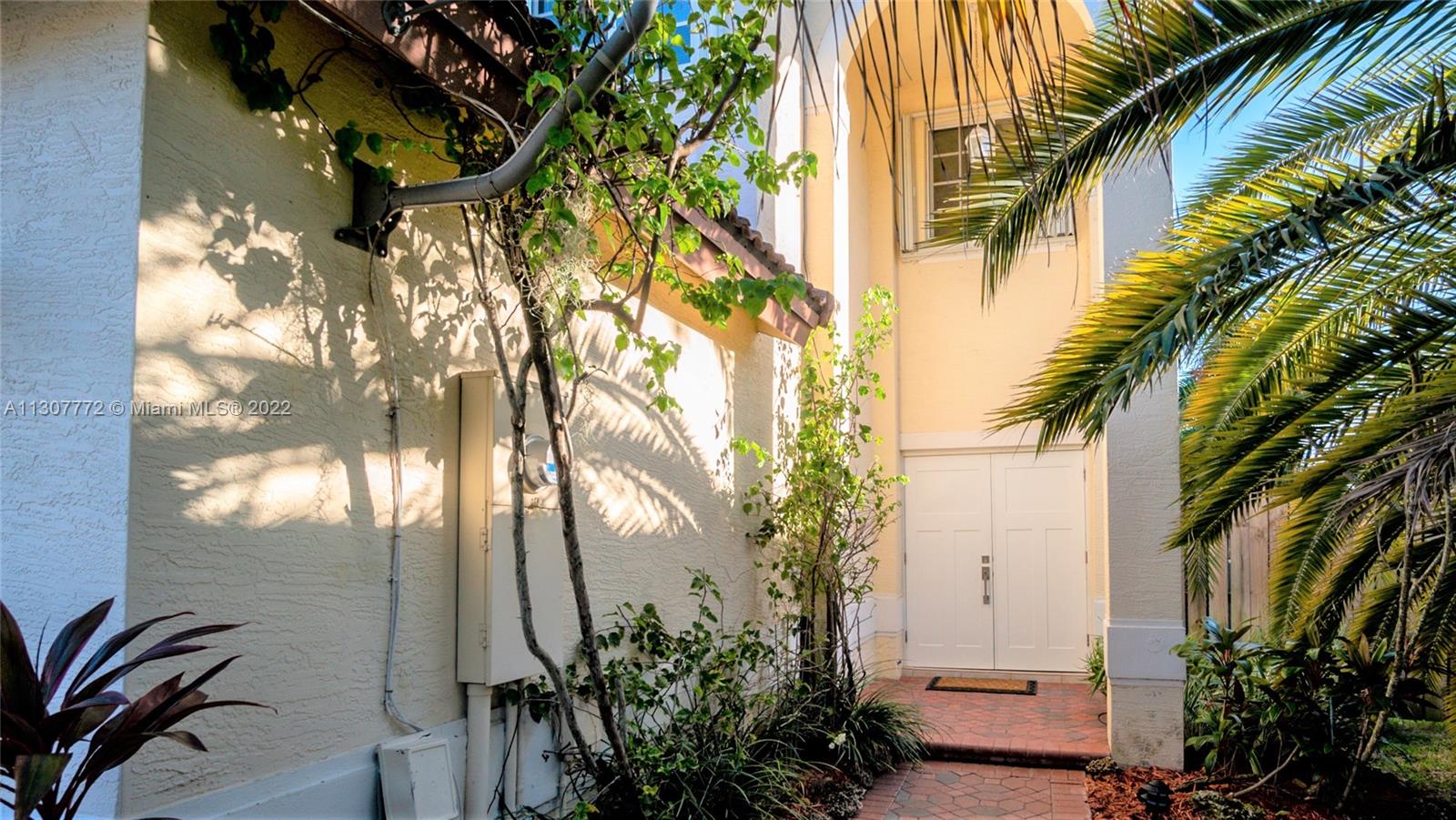 12210 SW 135th Ter