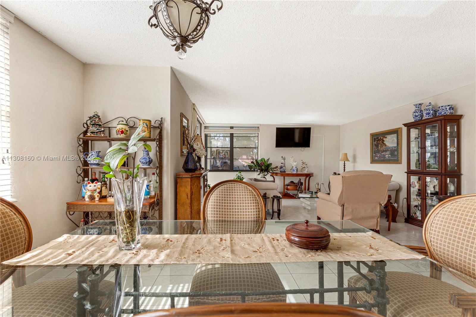 10850 N Kendall Dr Unit: 303