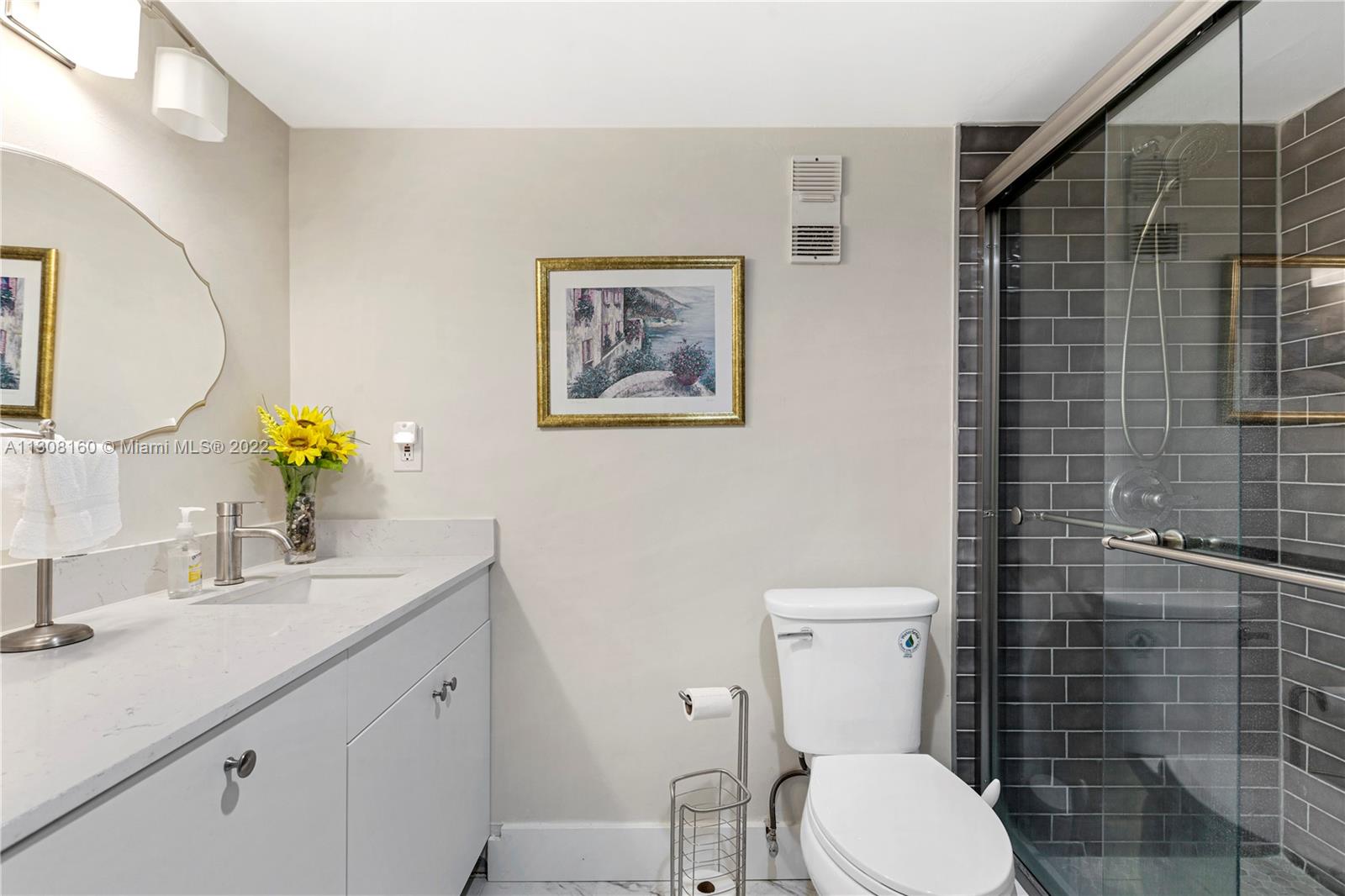 10850 N Kendall Dr Unit: 303