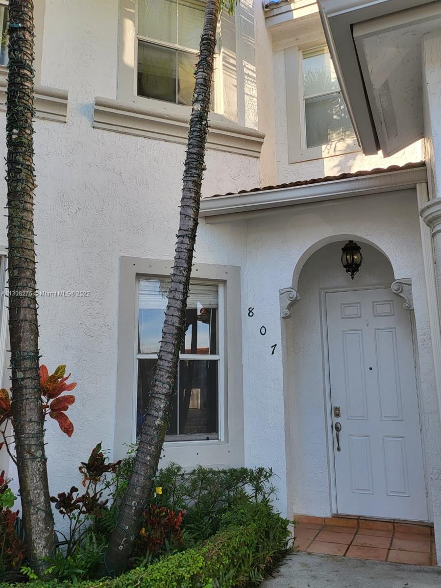 5470 NW 107th Ave Unit: 807