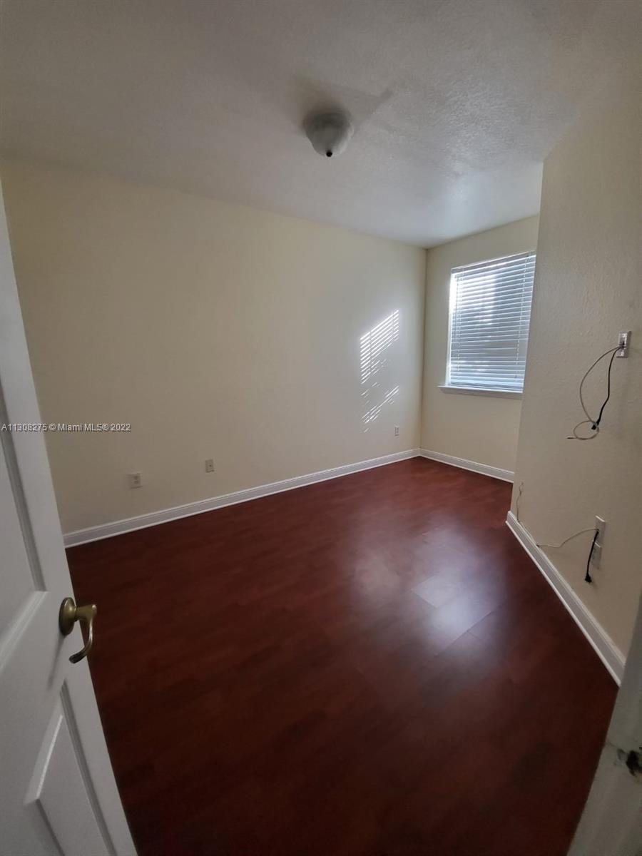 5470 NW 107th Ave Unit: 807