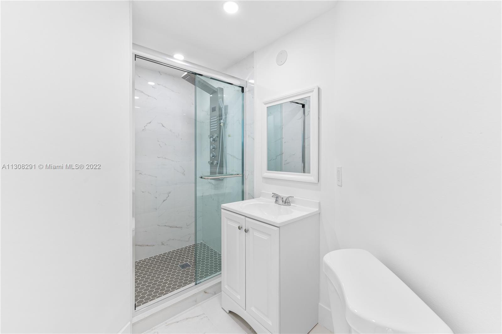 365 NW 109th Ave Unit: 701