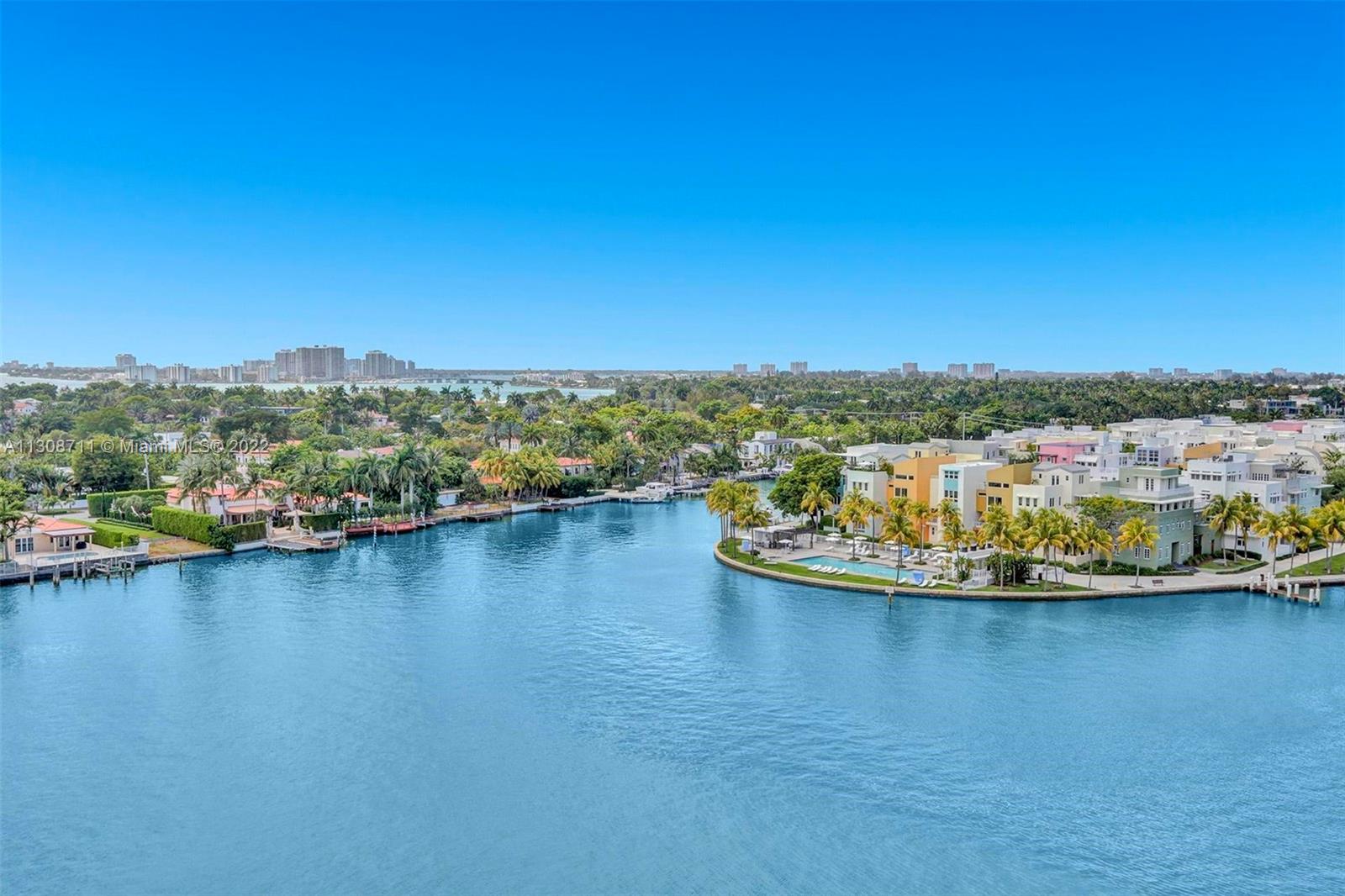 5838 Collins Ave Unit: 10E
