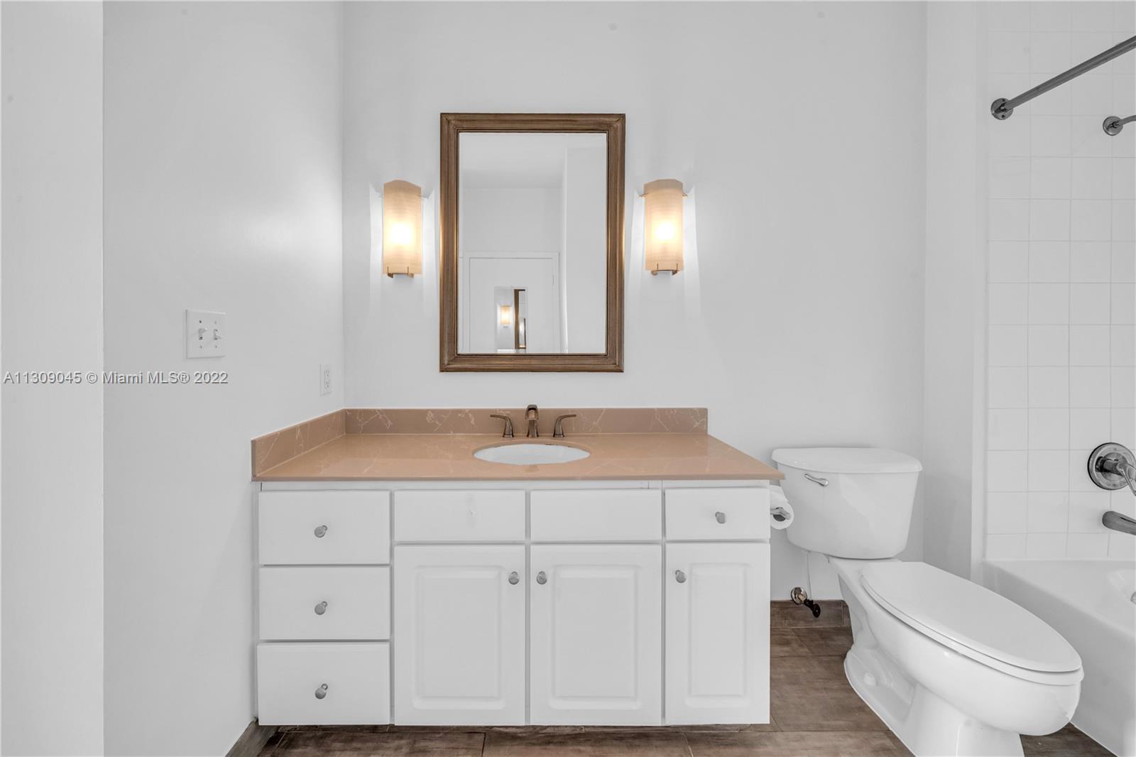 2001 Biscayne Blvd Unit: 2605