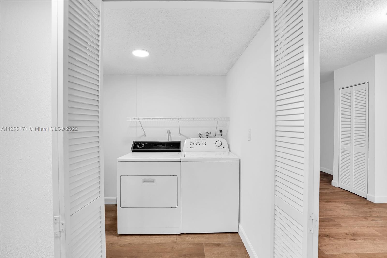 130 NW 87th Ave Unit: H104