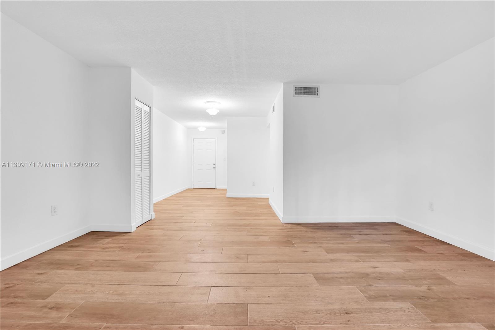 130 NW 87th Ave Unit: H104