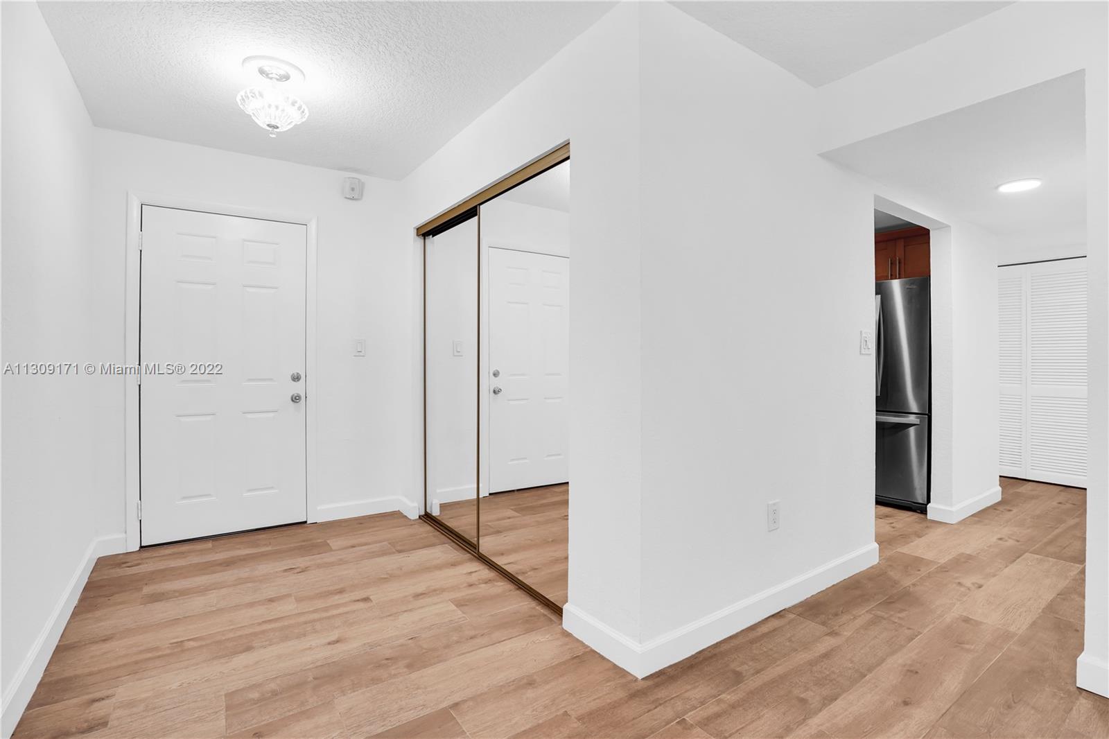 130 NW 87th Ave Unit: H104