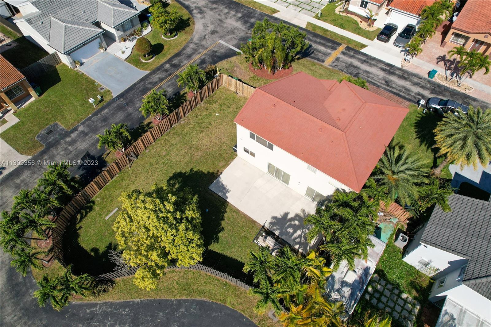 15782 SW 75th Ter