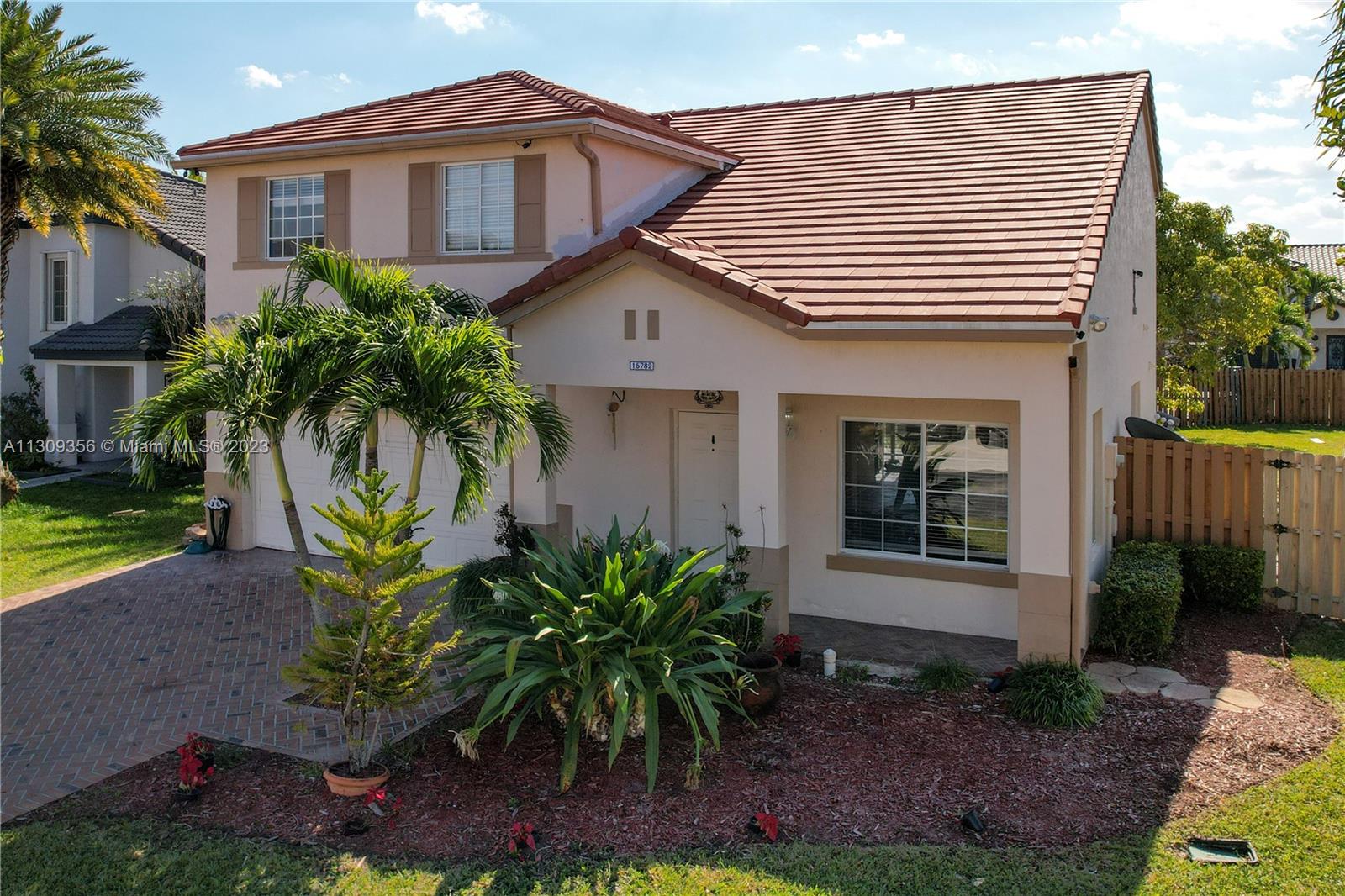 15782 SW 75th Ter