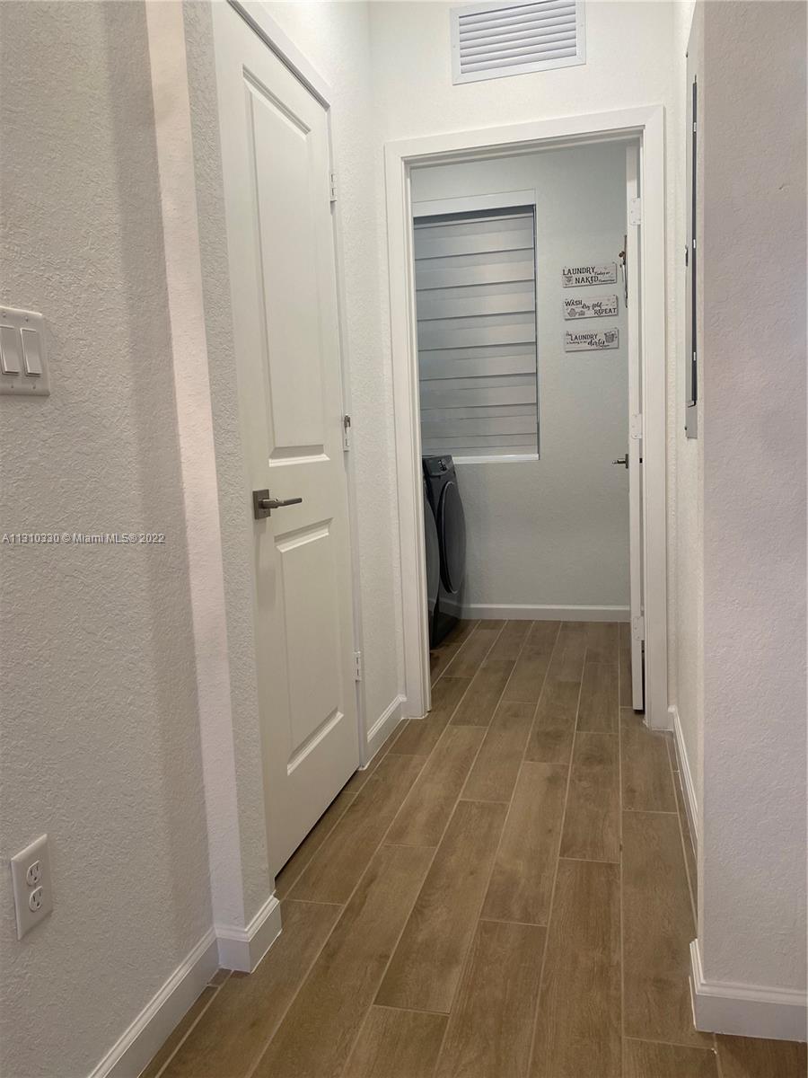 2431 SE 10th Ct Unit: 0