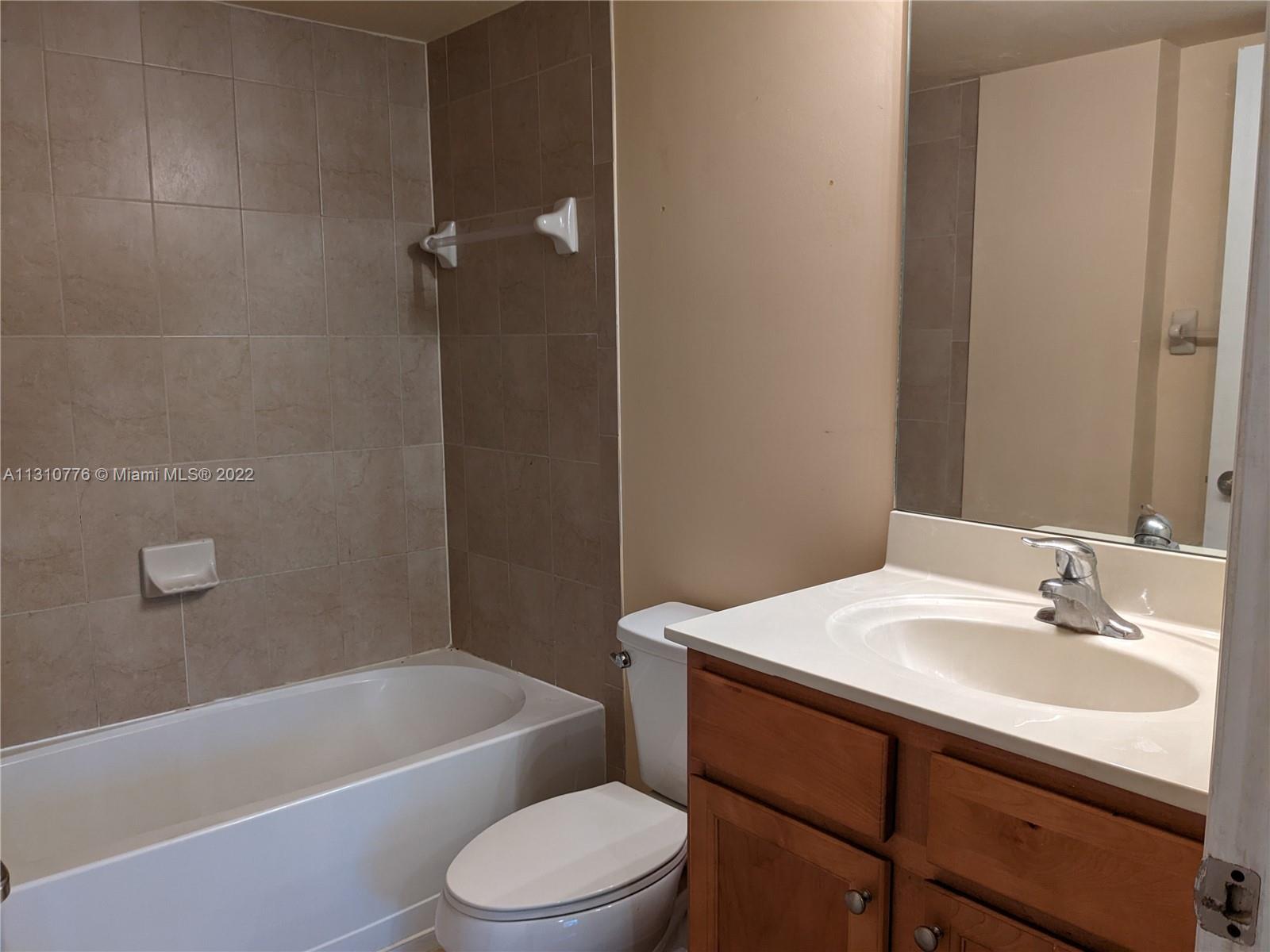 22441 SW 88th Pl Unit: 303-5