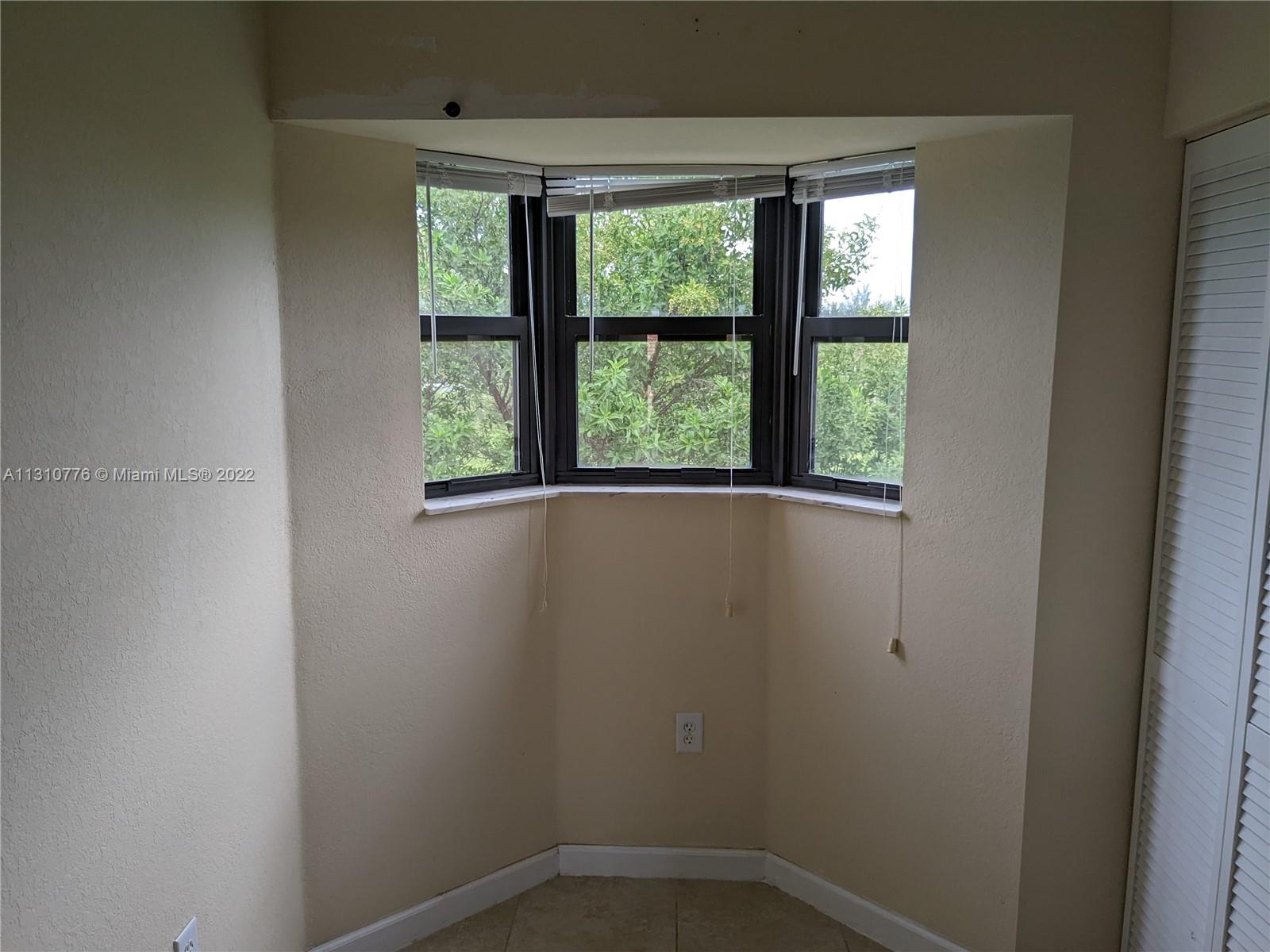 22441 SW 88th Pl Unit: 303-5