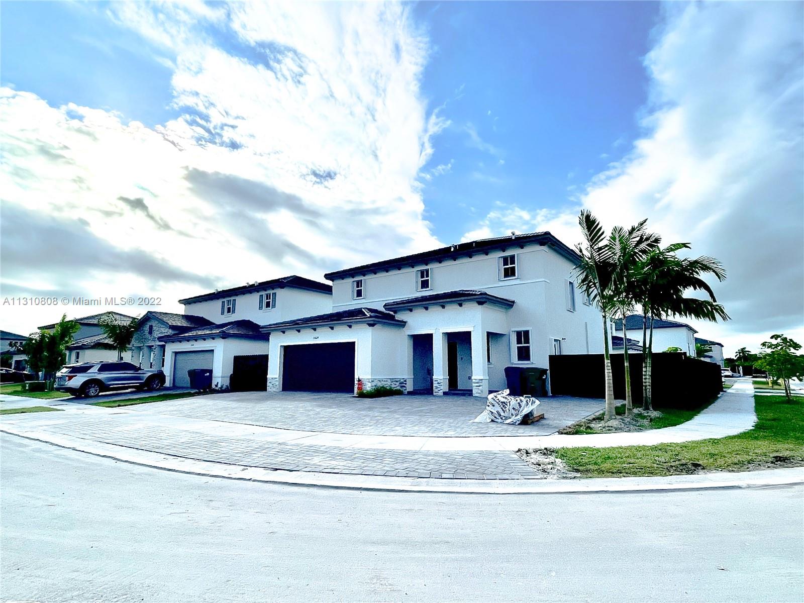 13624 SW 184th Ter
