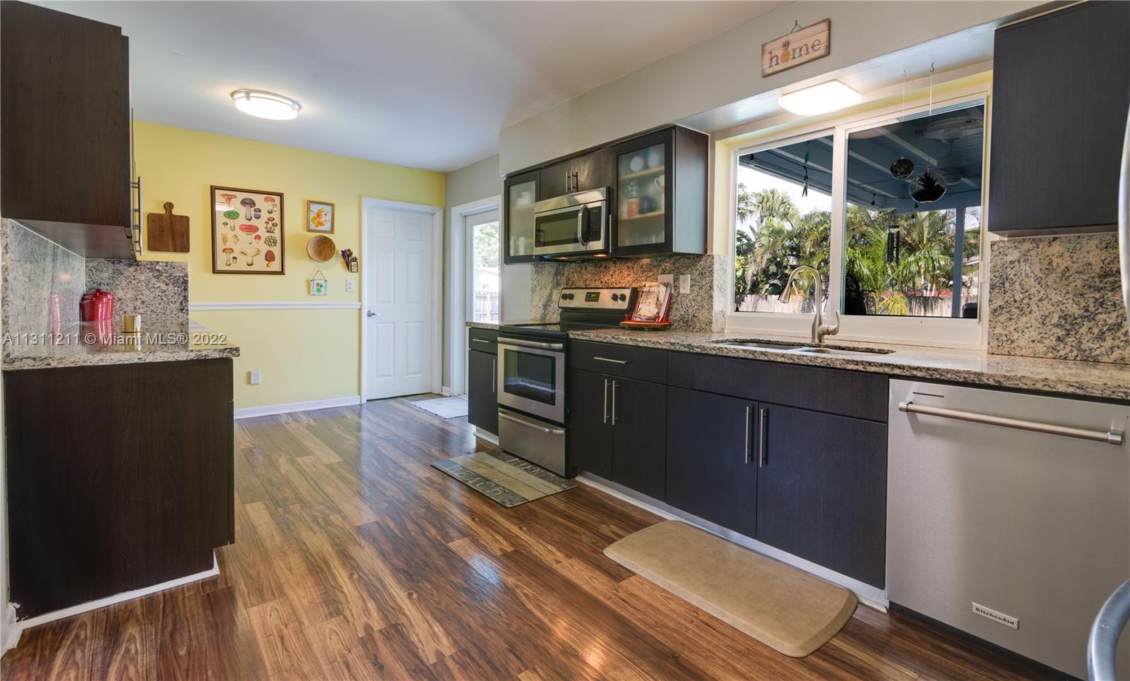 6331 SW 1 court