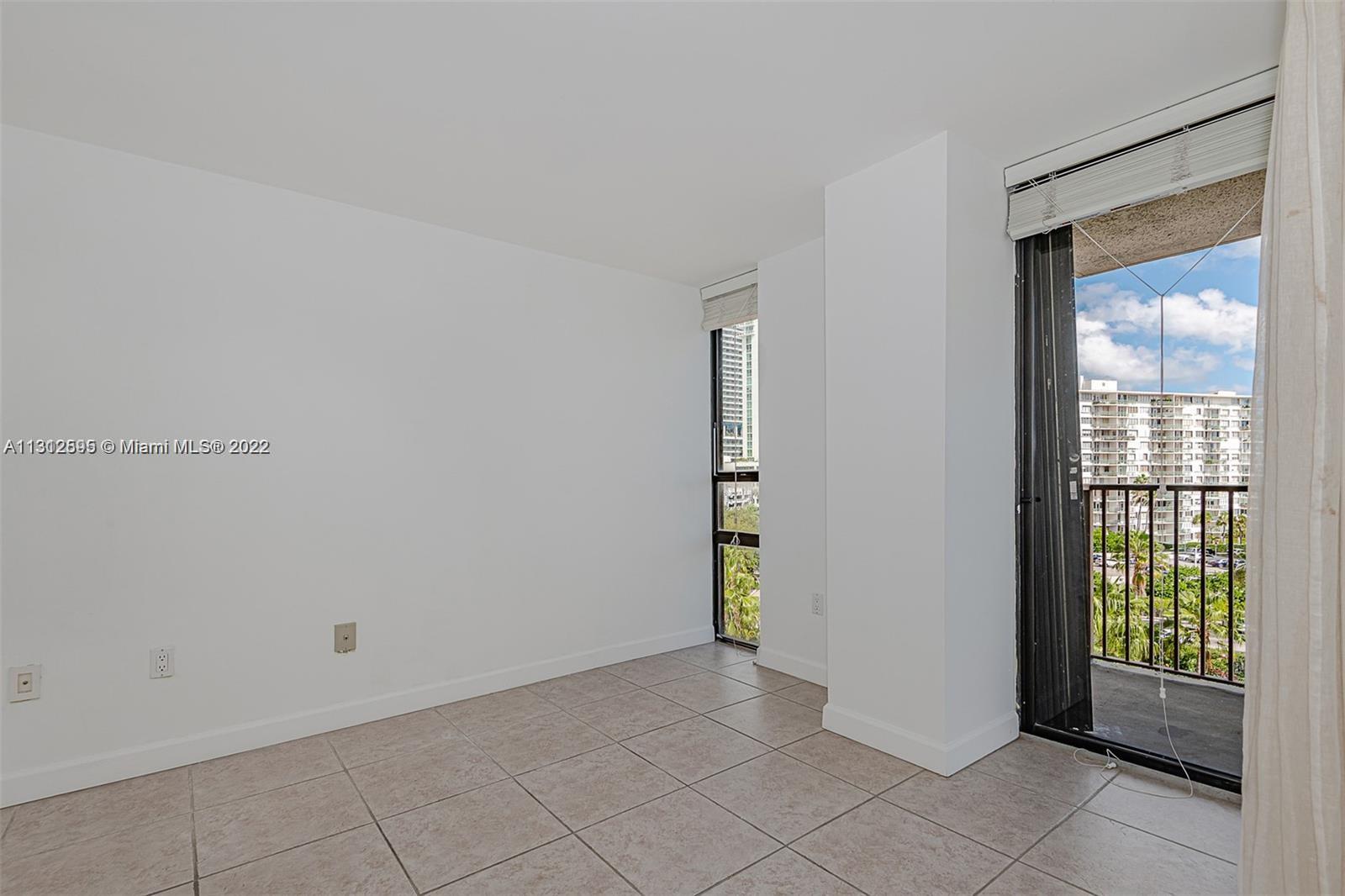 1450 Brickell Bay Dr Unit: 711