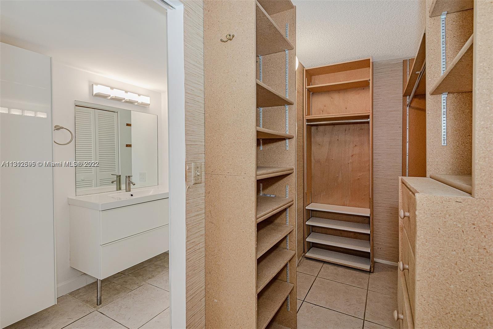 1450 Brickell Bay Dr Unit: 711