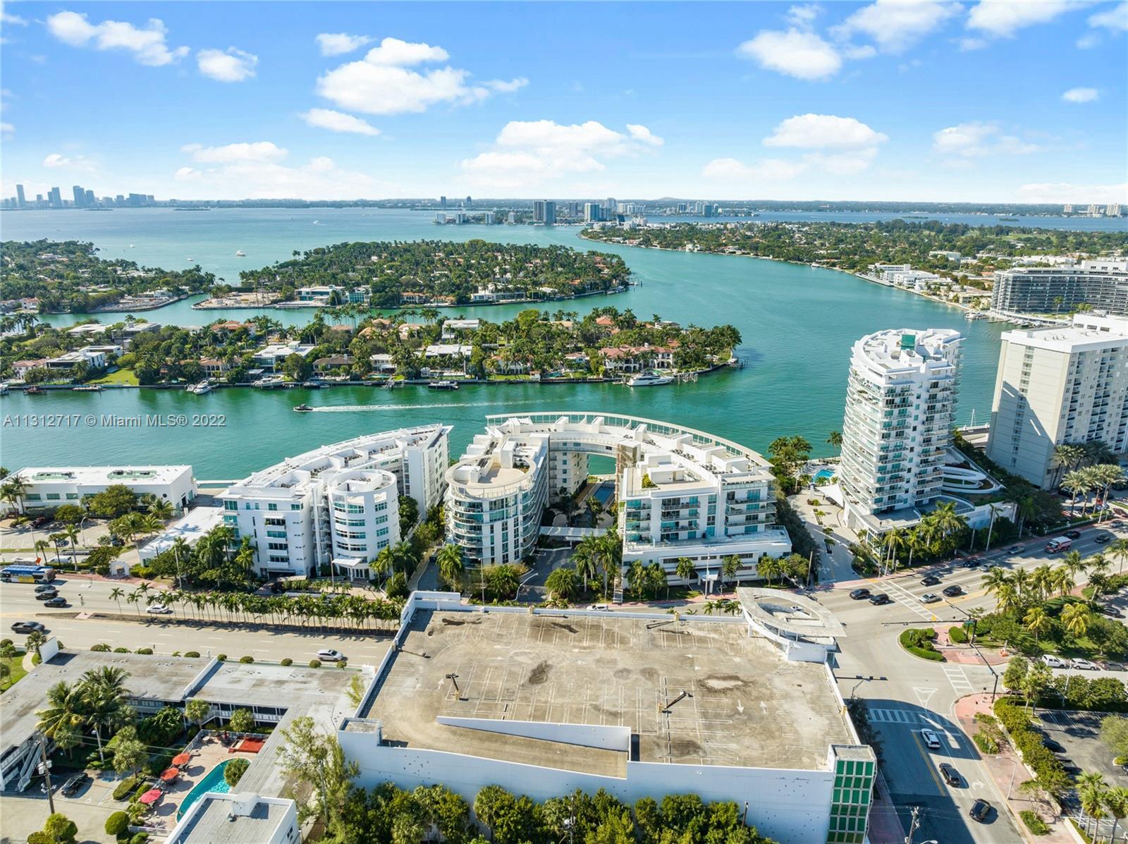 6620 Indian Creek Dr Unit: 208