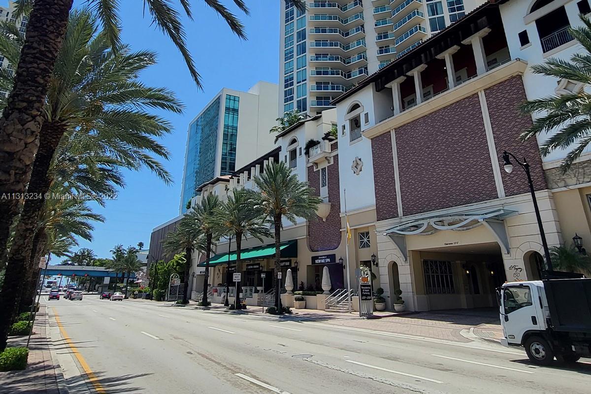 150 Sunny Isles Blvd Unit: 1-1005