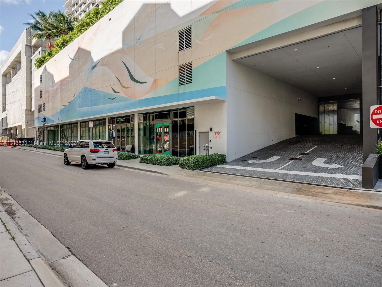 480 NE 31 street Unit: 8