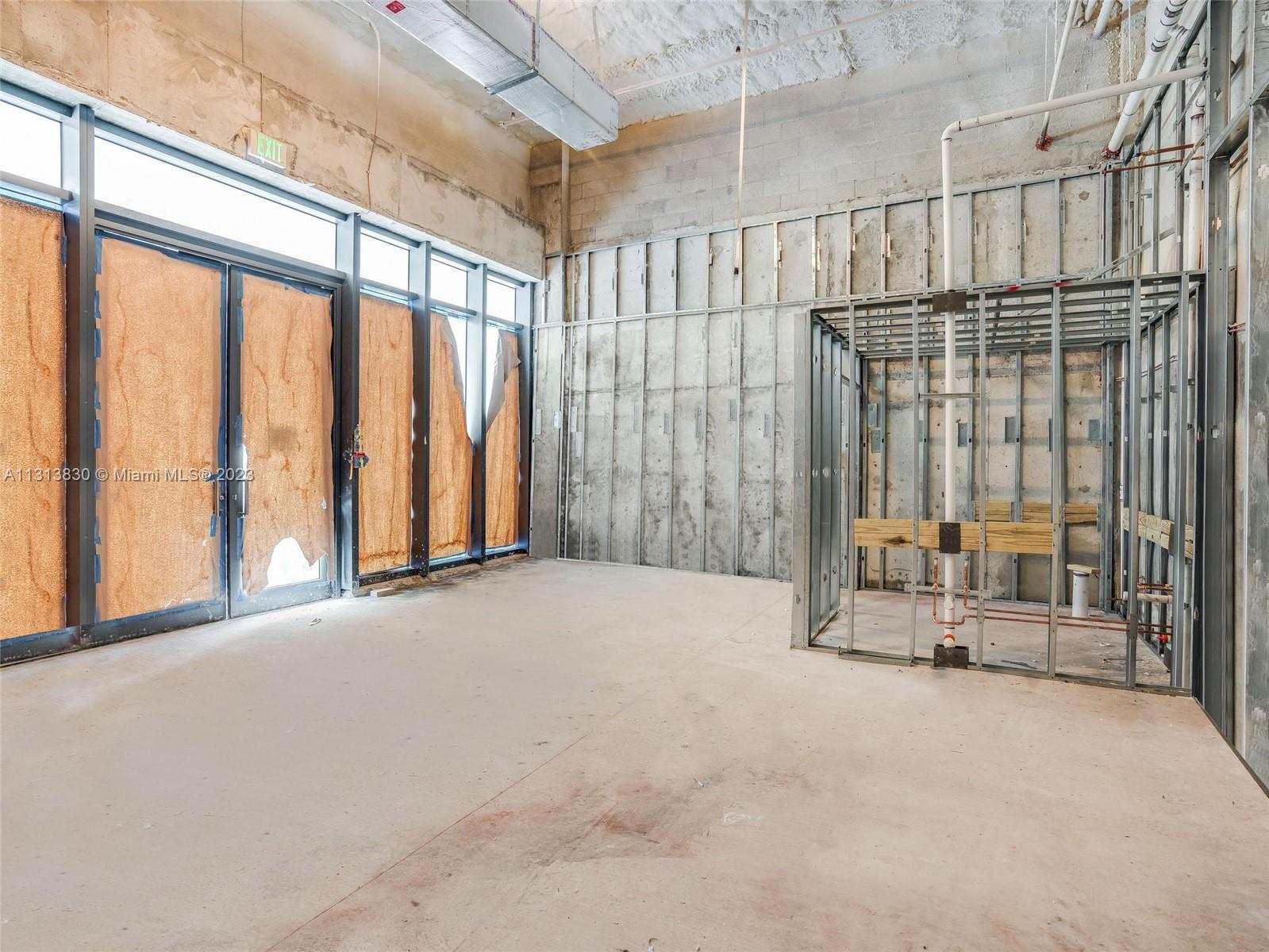 480 NE 31 street Unit: 8