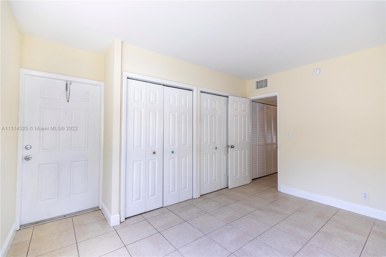 361 SE 19th Ave Unit: 12