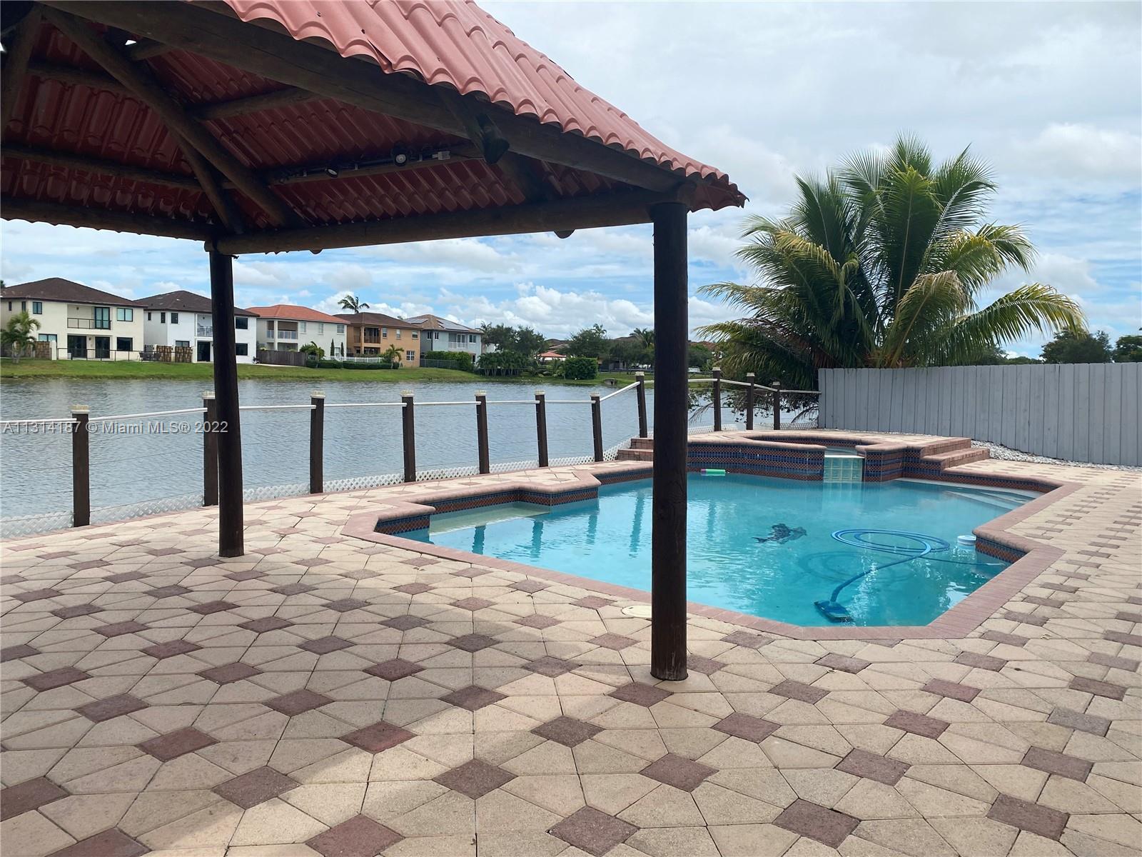15373 SW 12th Ter