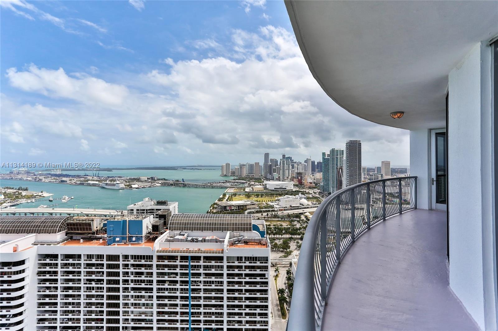 1750 N Bayshore Dr Unit: 5002