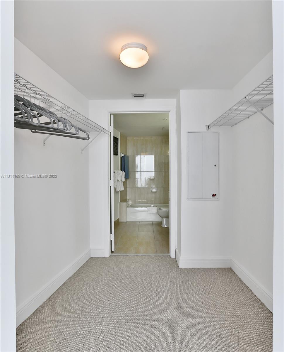 1750 N Bayshore Dr Unit: 5002