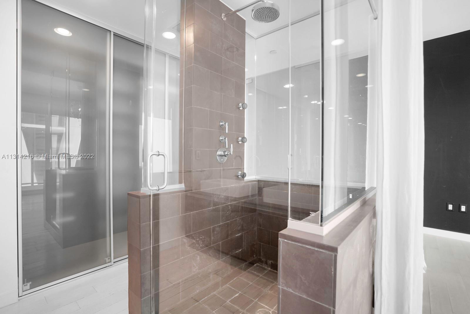 1040 Biscayne Blvd Unit: 2508