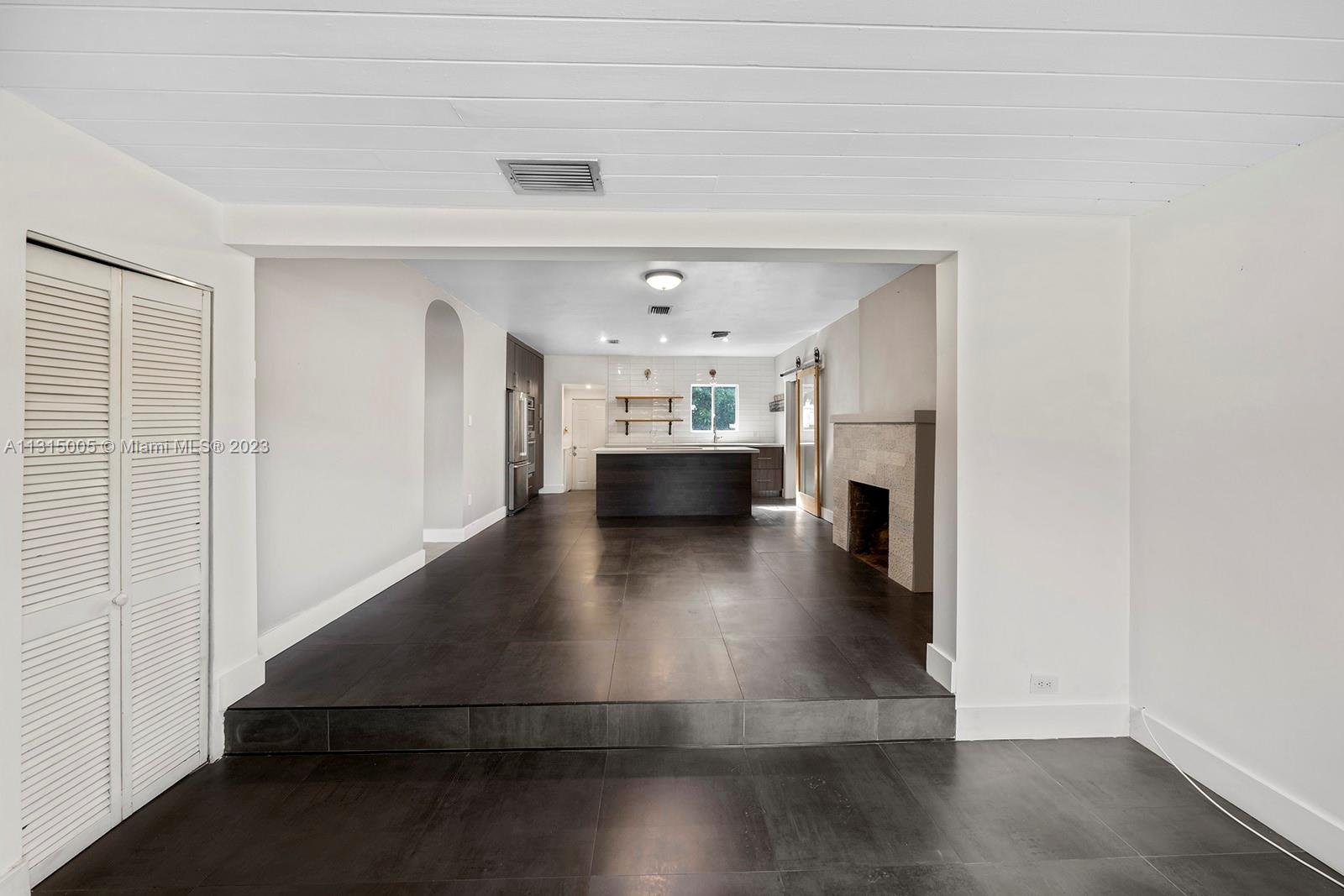 534 NW 50th St