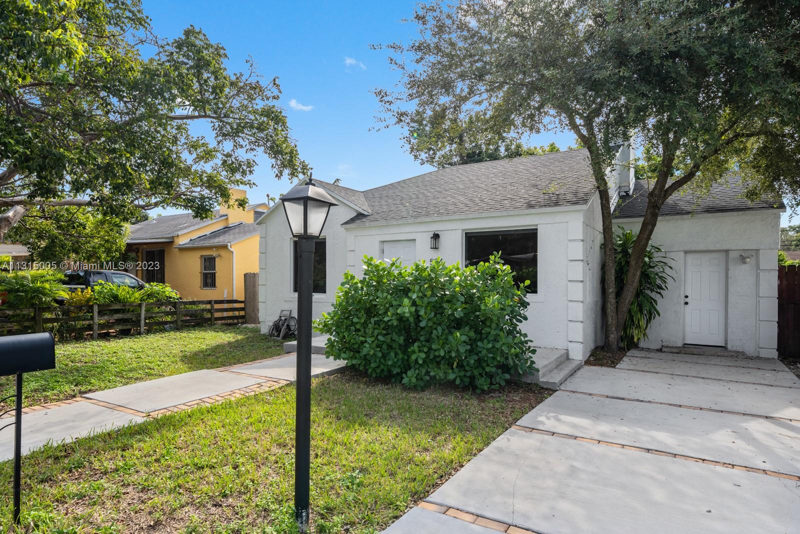 534 NW 50th St