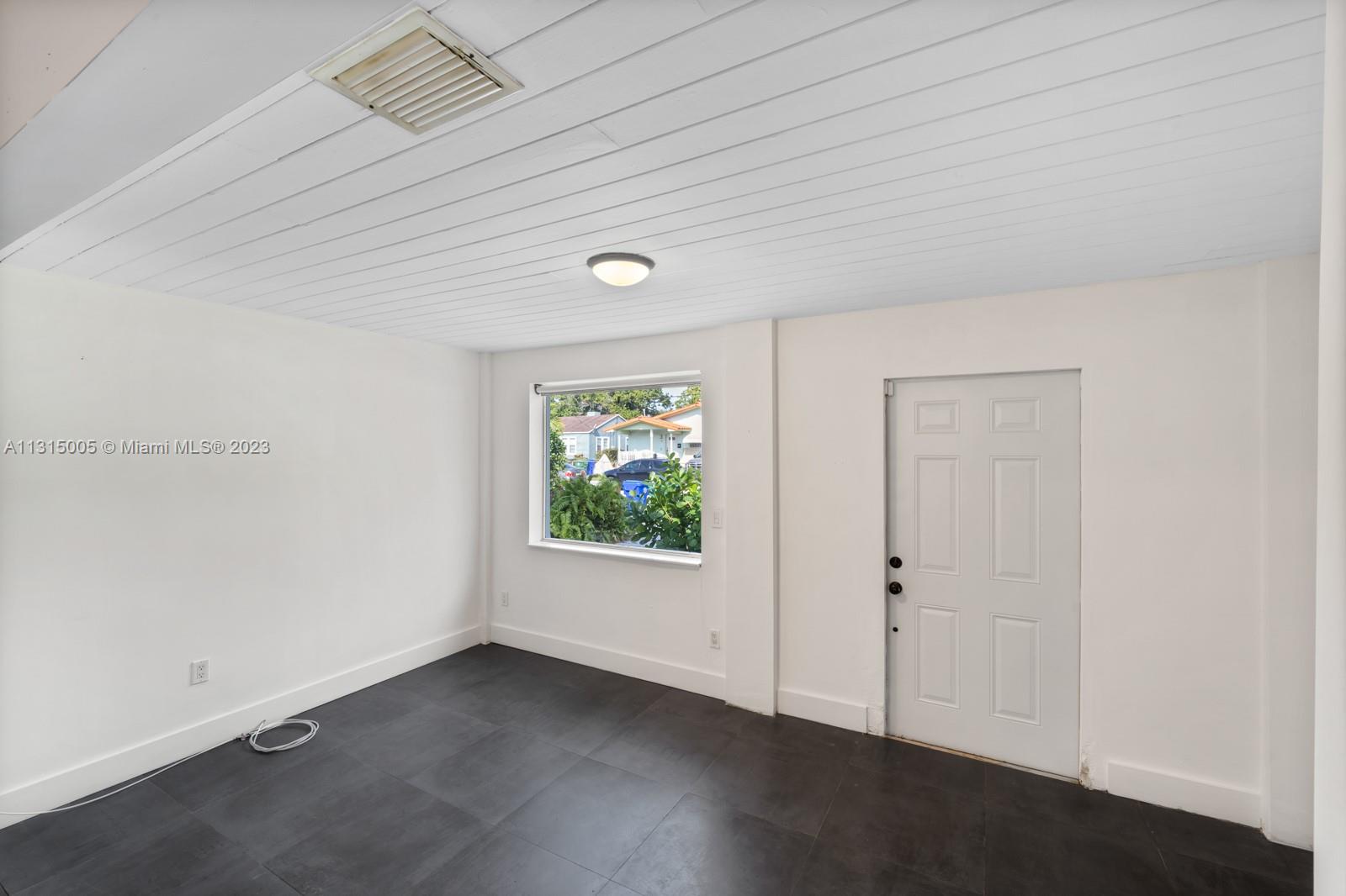 534 NW 50th St