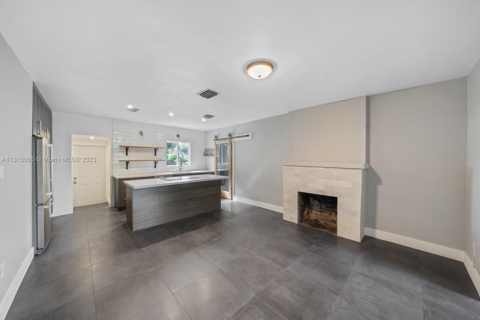 534 NW 50th St