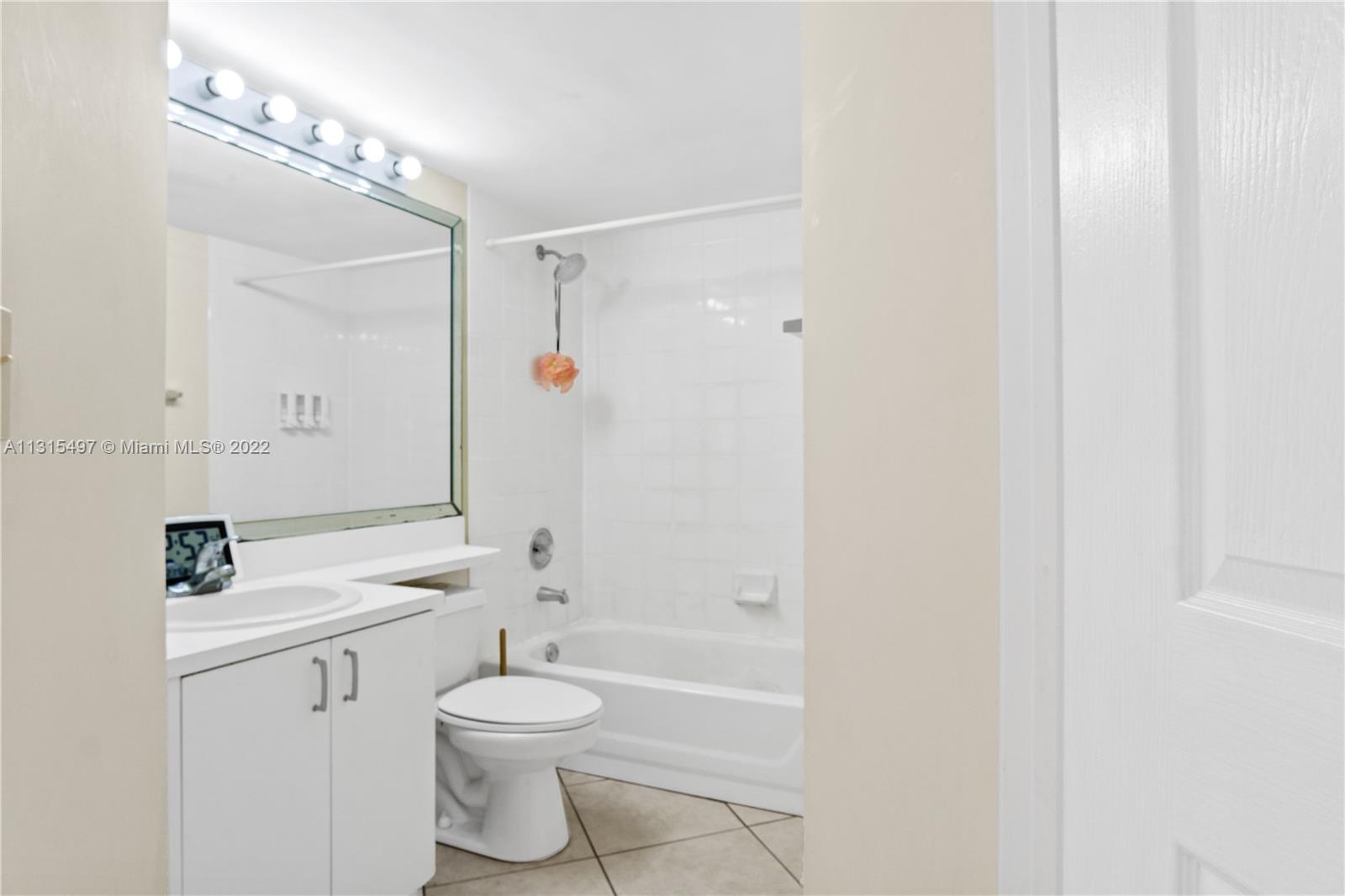 2351 Douglas Rd Unit: 504