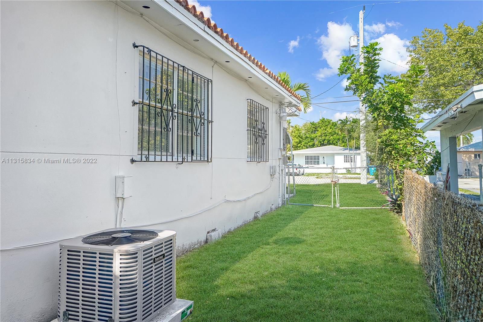 1110 NW 65th St