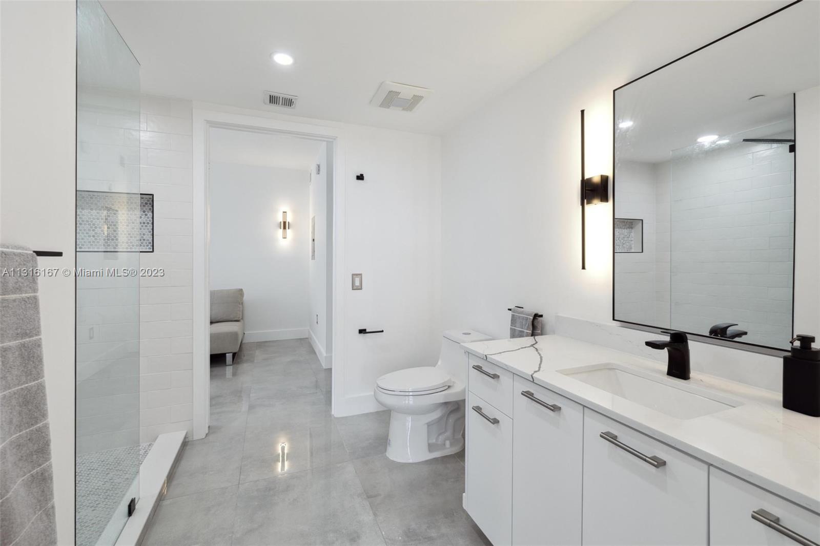 50 Biscayne Blvd Unit: 512