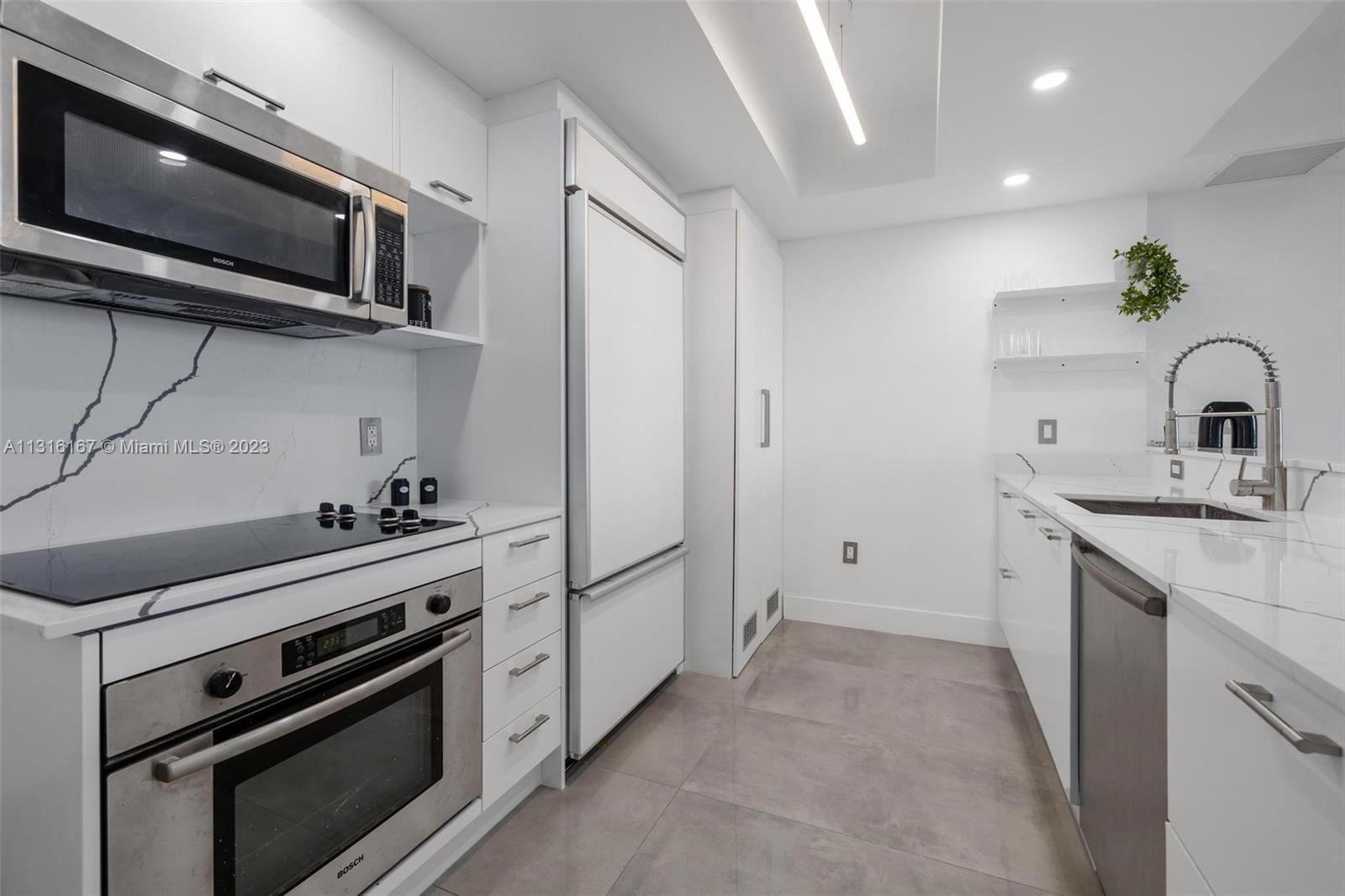 50 Biscayne Blvd Unit: 512