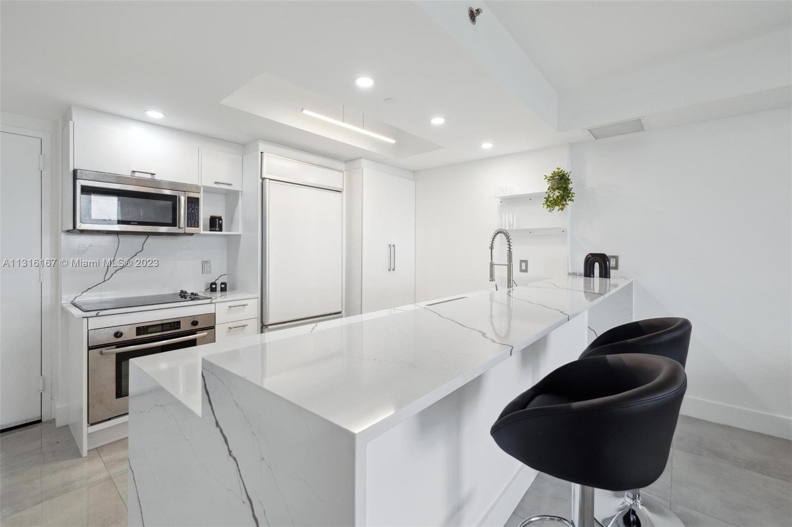 50 Biscayne Blvd Unit: 512