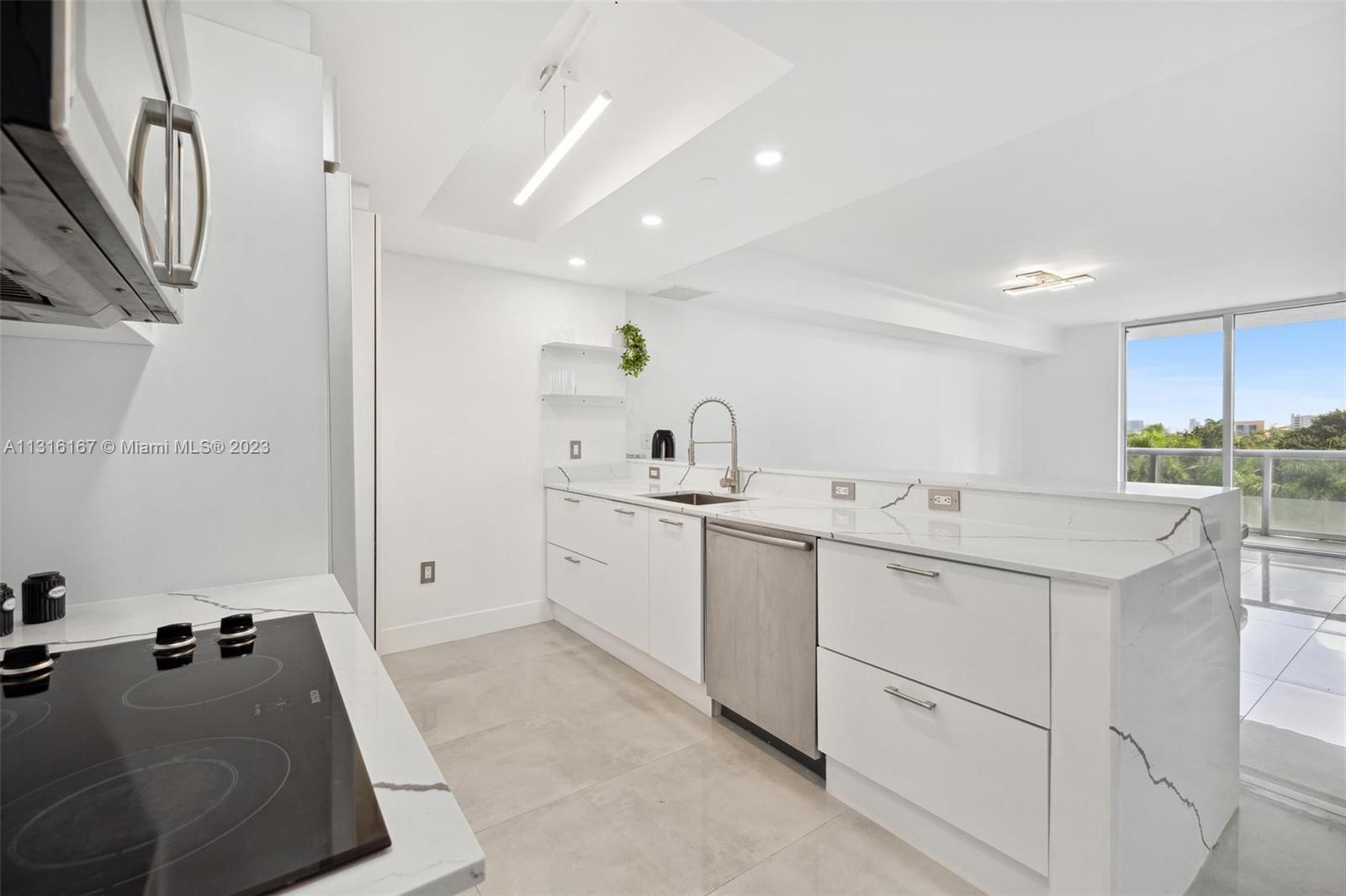 50 Biscayne Blvd Unit: 512