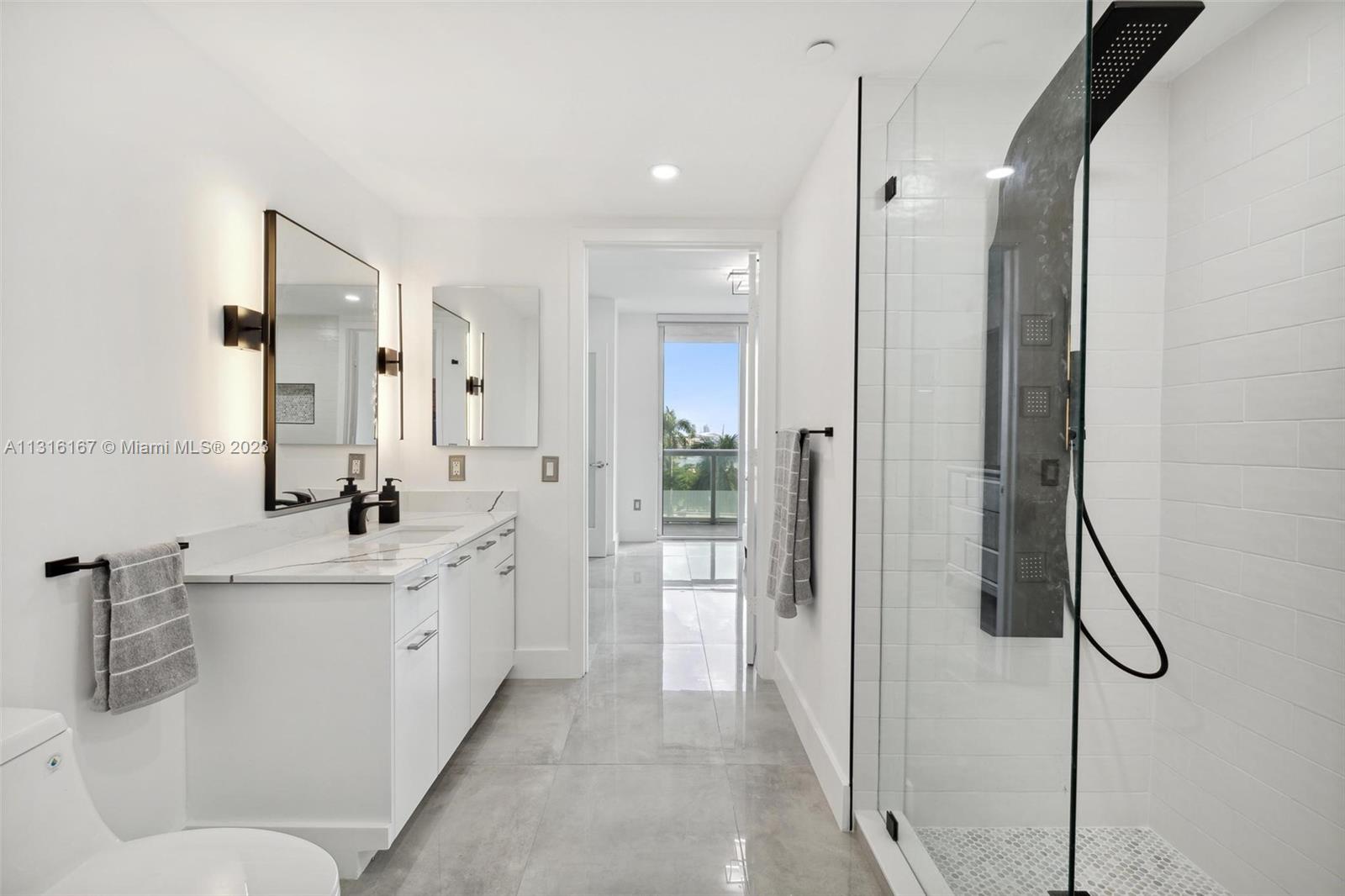 50 Biscayne Blvd Unit: 512