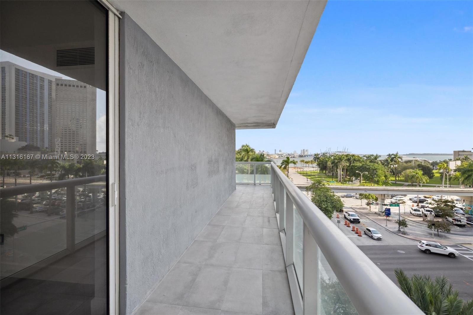 50 Biscayne Blvd Unit: 512