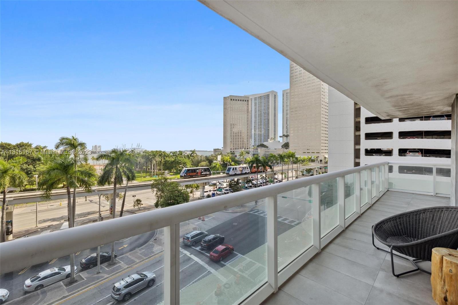 50 Biscayne Blvd Unit: 512