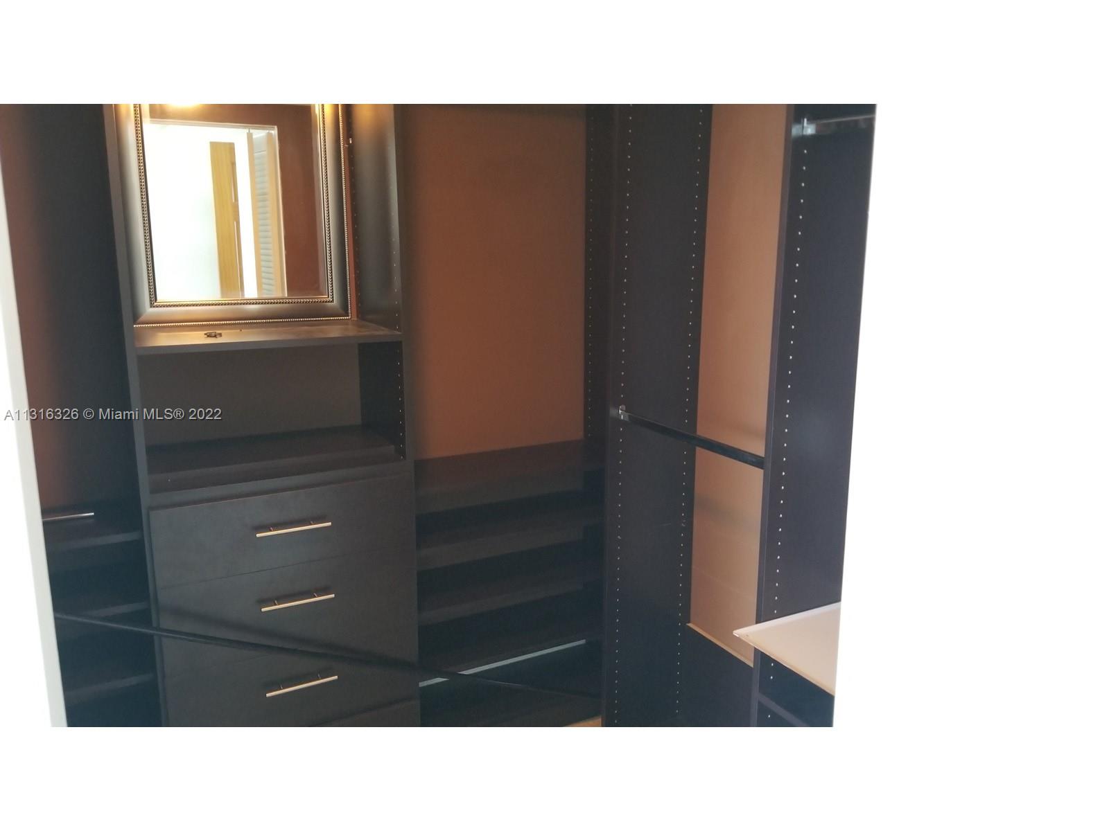 1800 N Bayshore Dr Unit: 2110